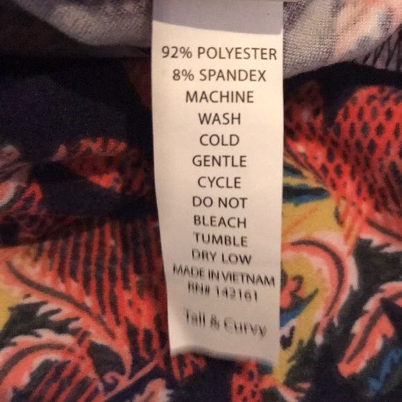 LuLaRoe Tall & Curvy leggings NWT - Picture 4 of 6